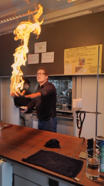 Experiment mit Feuer